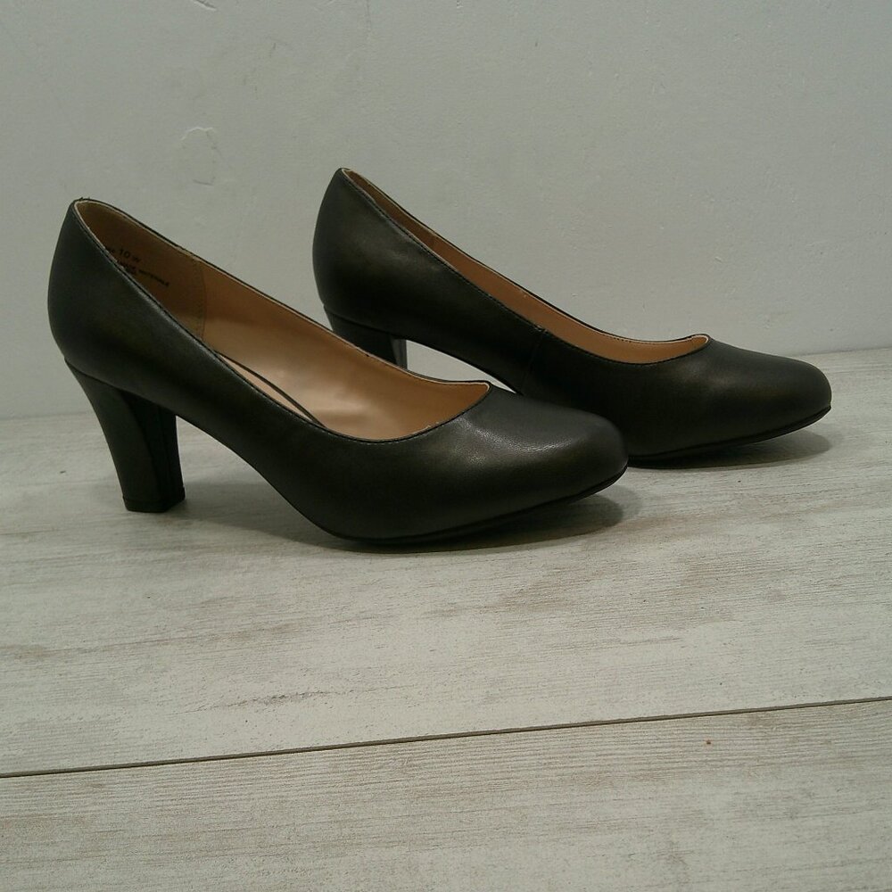 cloudwalkers By Avenue Classic Retro Style Chunky Heels Dark Bronze Sz 10 WIDE